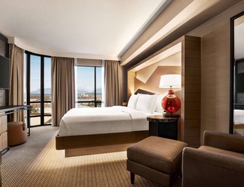 Hilton Vancouver Airport 3