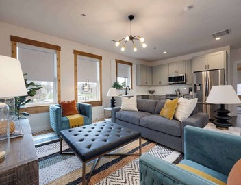 Historic 1865 Loft | Sleeps 8 | Pool|Mins to Gulch 4
