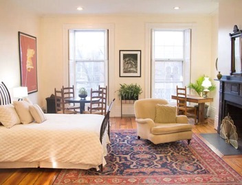Historic Home in the West End. Private Parking. 4