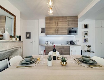 Historical apartment in the heart of Paris - 1 3