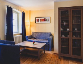 Holiday Apartment "Jagdschloss Grunewald" with Shared Garden and Wi-Fi 2