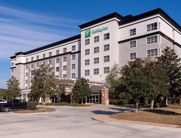 Holiday Inn Baton Rouge College Drive I-10 by IHG 4