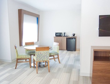 Holiday Inn Express Slidell by IHG 2