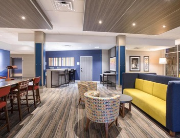 Holiday Inn Express & Suites - Denver NE - Brighton by IHG 2