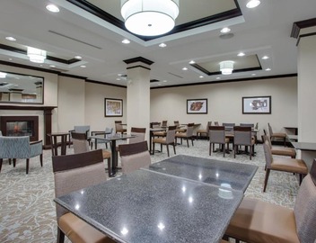 Holiday Inn Express & Suites Ottawa East-Orleans by IHG 2