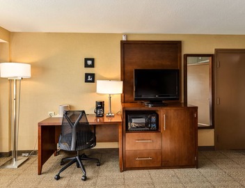 Holiday Inn Express Washington DC N-Silver Spring by IHG 2