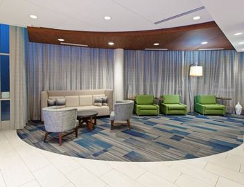 Holiday Inn Express West Los Angeles by IHG 3