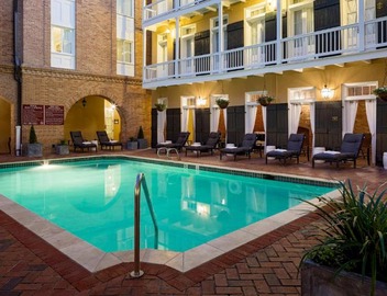 Holiday Inn Hotel French Quarter-Chateau Lemoyne by IHG 5