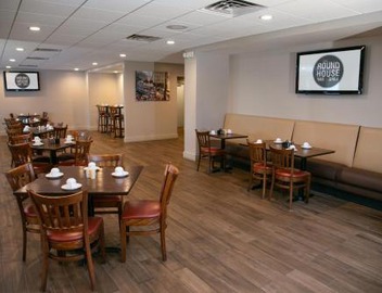 Holiday Inn Metairie New Orleans by IHG 4