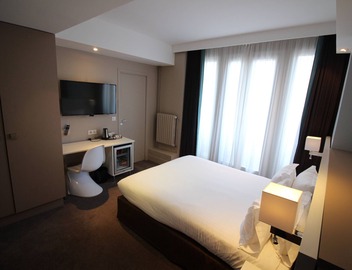 Holiday Inn Paris - Auteuil by IHG 2