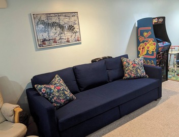 Home base for your DC adventures - near fun, great food, and public transport. 4