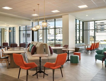 Home2 Suites By Hilton Woodland Hills Los Angeles 5