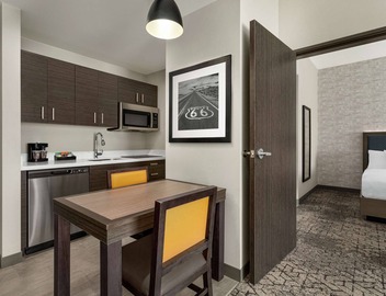 Homewood Suites by Hilton Springfield Medical District 3