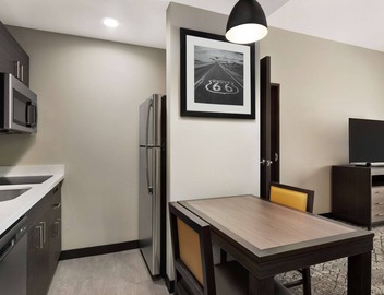 Homewood Suites by Hilton Springfield Medical District 5