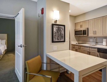 Homewood Suites by Hilton Greenville Downtown 3