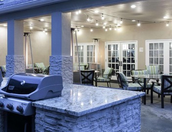 Homewood Suites by Hilton Seattle-Tacoma Airport/Tukwila 2