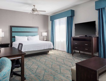 Homewood Suites by Hilton Phoenix Airport South 5