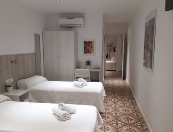 Hostal Nova 5