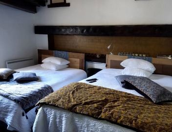 Hostelry 2