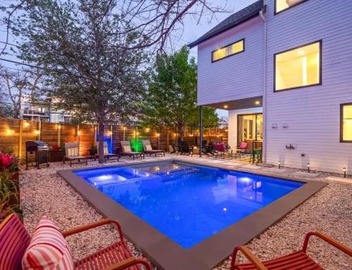 Hot Tub Club - Pool - BBQ - Walk to Rainey St 4