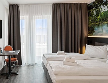 Hotel Amper 5