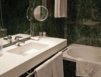 Hotel Aravaca Village 3