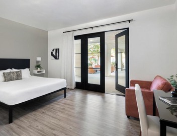 Hotel Casa 425 + Lounge, A Four Sisters Inn 2