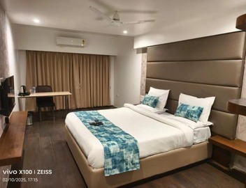 Hotel Dakshin Grandeur 3