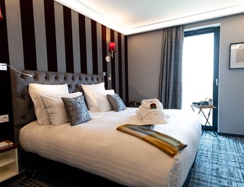 Hotel Dali Val d'Europe, Tapestry Collection by Hilton 5
