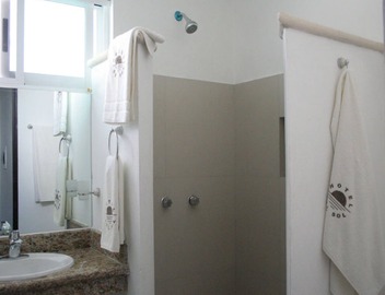 Hotel del Sol 5