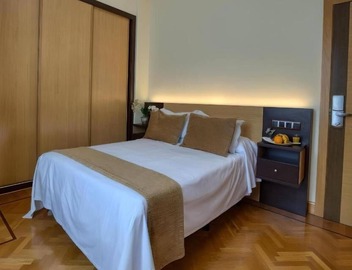 HOTEL EIBAR 3