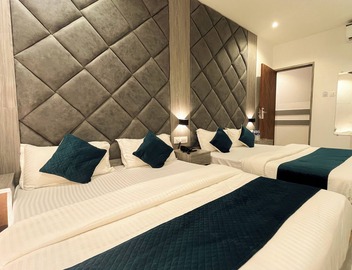 Hotel Grand Executive 5