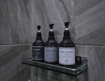 Hotel Gray 5