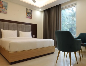 Hotel Gurugram 5