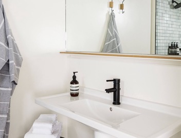 Hotel June West L.A., a Member of Design Hotels 4