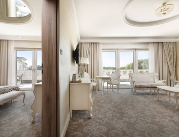 Hotel Kiston 2