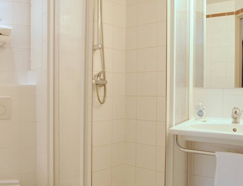 Hotel Kyriad Le Bourget Centre-Parc des Expositions 4