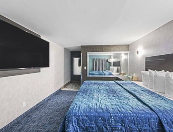 Hotel Opus Bronx 3