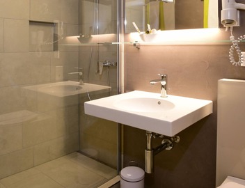 Hotel Rhodannenberg AG 3