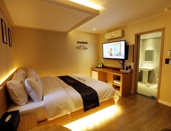 Hotel Two Heart 5