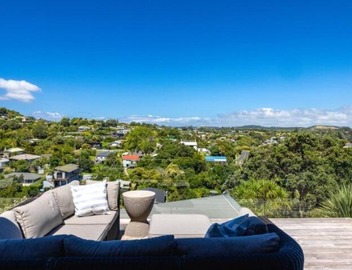 Huruhi Bay Retreat by Waiheke Pure 2