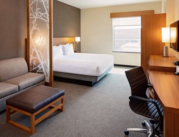 Hyatt Place Glendale/Los Angeles 5