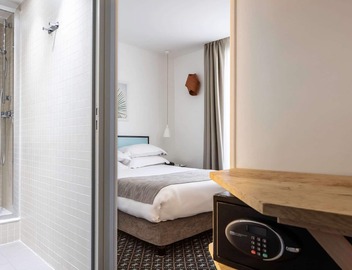 Hôtel Palm - Astotel 4