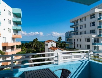 Incredible Ocean Views! Luxury 2BD in Heart of South Beach & Steps to the Sand! 4