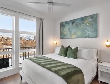 INCREDIBLE Views Capital MTN City Penthouse cnr suite! Best Amenities! ON OUR SHEET 3