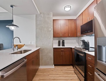 Indulge in stylish living at our ideal location, perfect for relaxation and exploration of the city's offerings 2