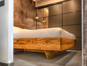 Industrial Design Luxury Studio in NoLo District 3