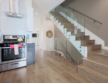 Insta-Worthy Modernistic 4B4B Suite 4