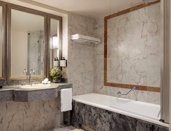 InterContinental Chantilly Chateau Mont Royal by IHG 5