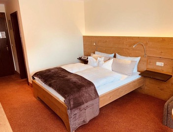 Isar Hotel 3
